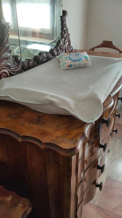 La Casa Dei Nonni - Ampio Trilocale Zona Lingotto Διαμέρισμα Τορίνο Εξωτερικό φωτογραφία